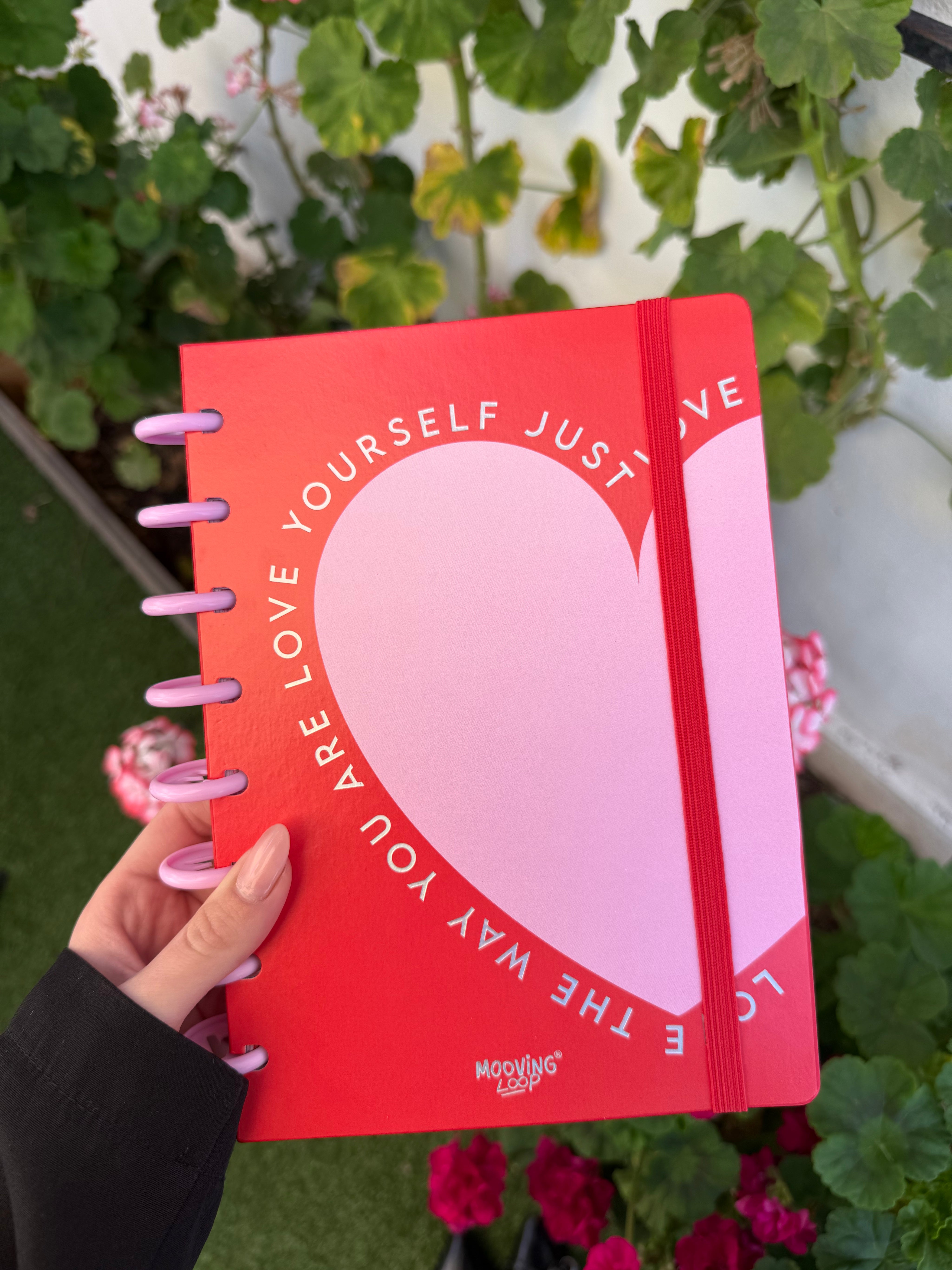 Cuaderno Mooving loop A5 "Love yourself"